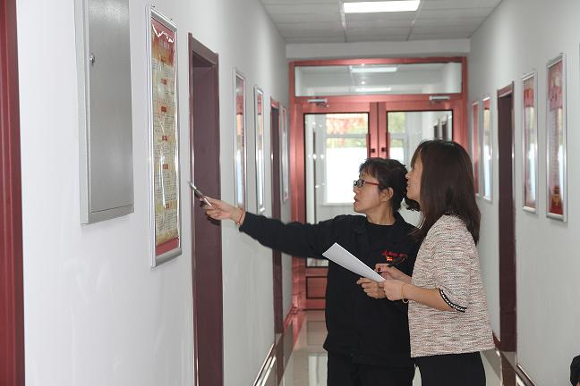 1579399502137848.jpg 昆区区委组织部验收我公司特色党支部创立示范工程事情2.jpg